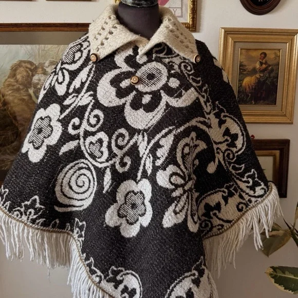 70s vintage boho poncho - Picture 4 of 7